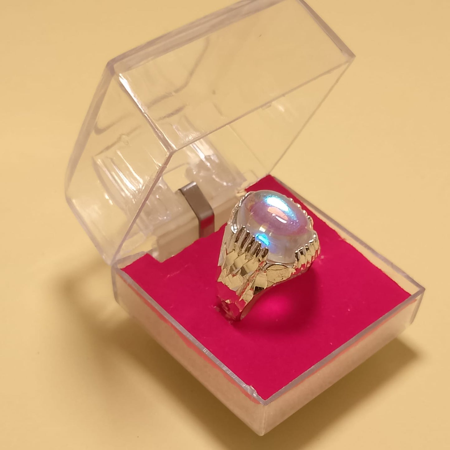 10 Carats Moothi Opal Ring, Cabashon Cut, Size 17