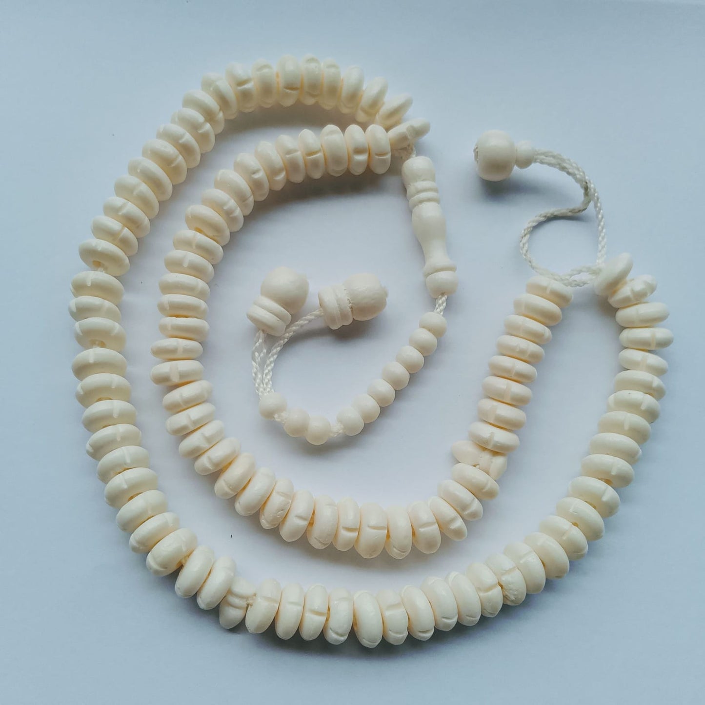 Camel Bone Tasbeeh | Onth ki hadion ki Tasbih | 100 Beads | 12 mm