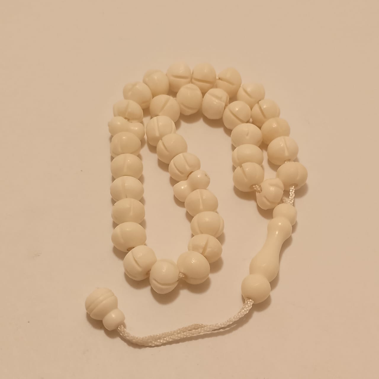 Camel Bone Tasbeeh | Onth ki hadion ki Tasbih | 33 Beads | 9 mm