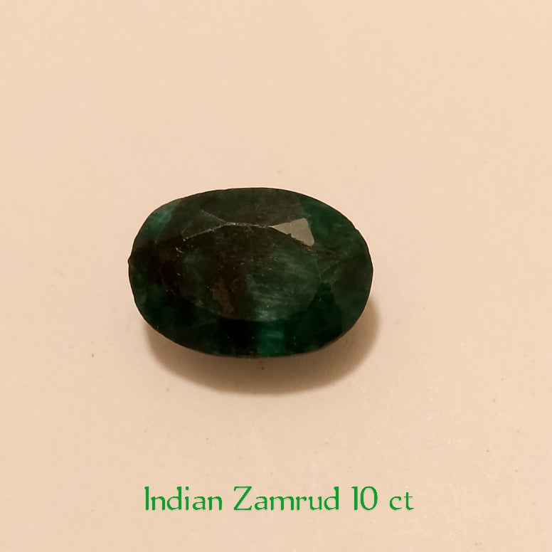 Panna (zamrud) | Step Cutting | Oval Shape