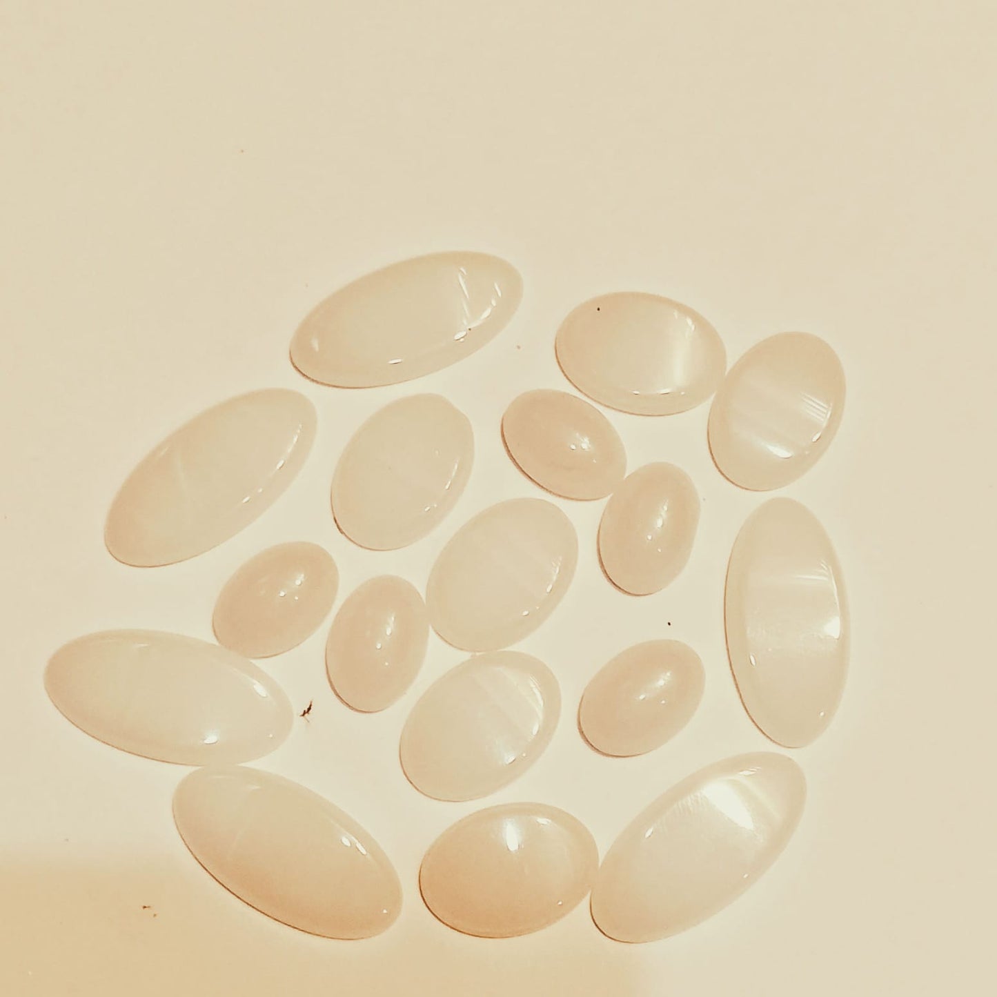 Moonstone | Milkish white color | 5-8 carat