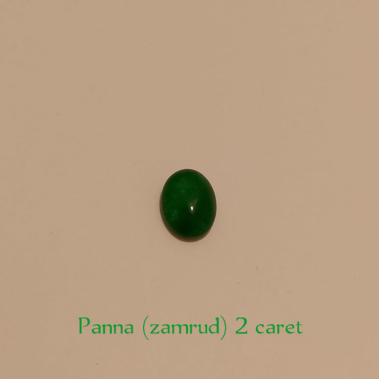 Panna (zamrud) | Cabachon | Vitreous green color