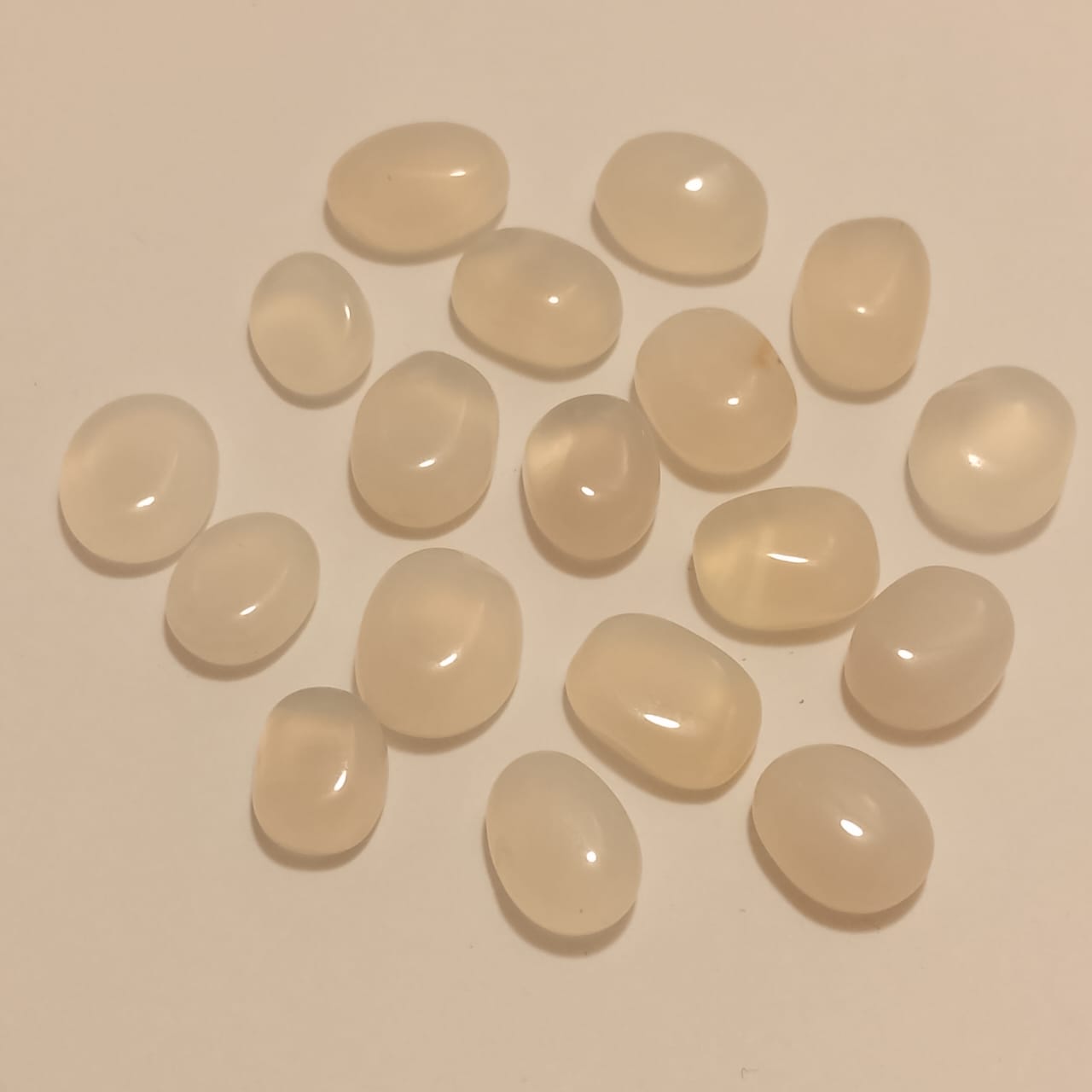 Pukhraj Light | Cabochon Cutting | 5-35 Carats