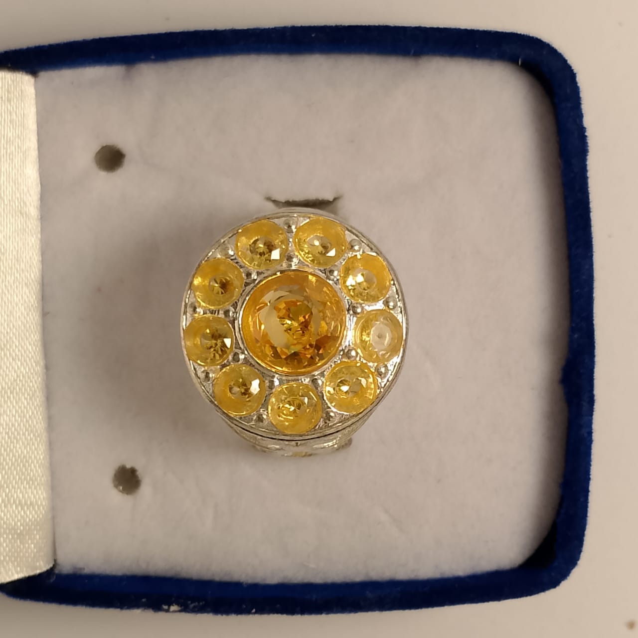 Multiple Stones Pukhraj Ring | Step Cut | Golden Yellow Pukhraj
