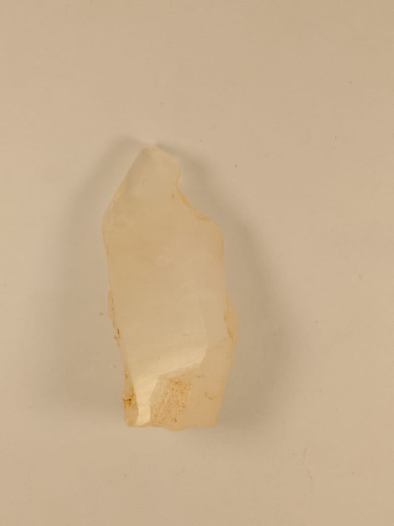 Quartz crystal | 77g | Rs20/g