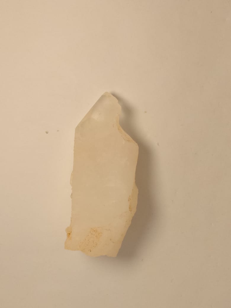 Quartz crystal | 325g | Rs20/g