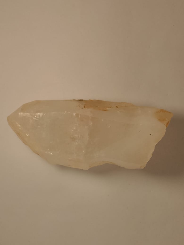 Quartz crystal | 325g | Rs20/g