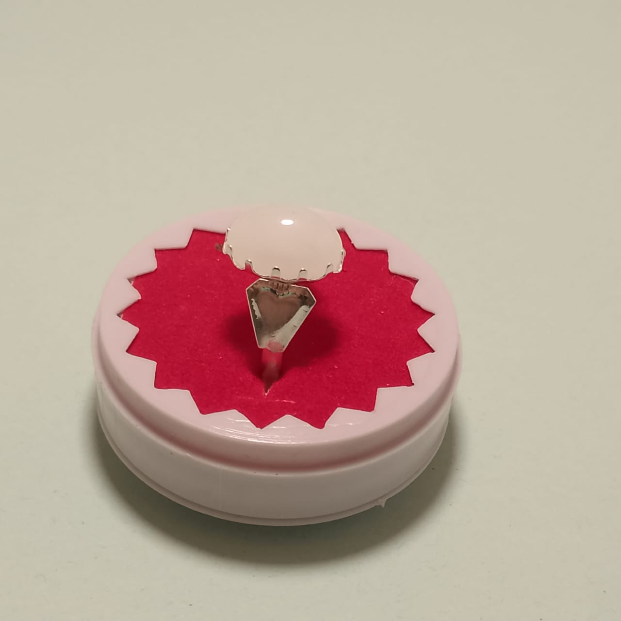 10 Carats Aqeeq Ring, Cabchon Cut