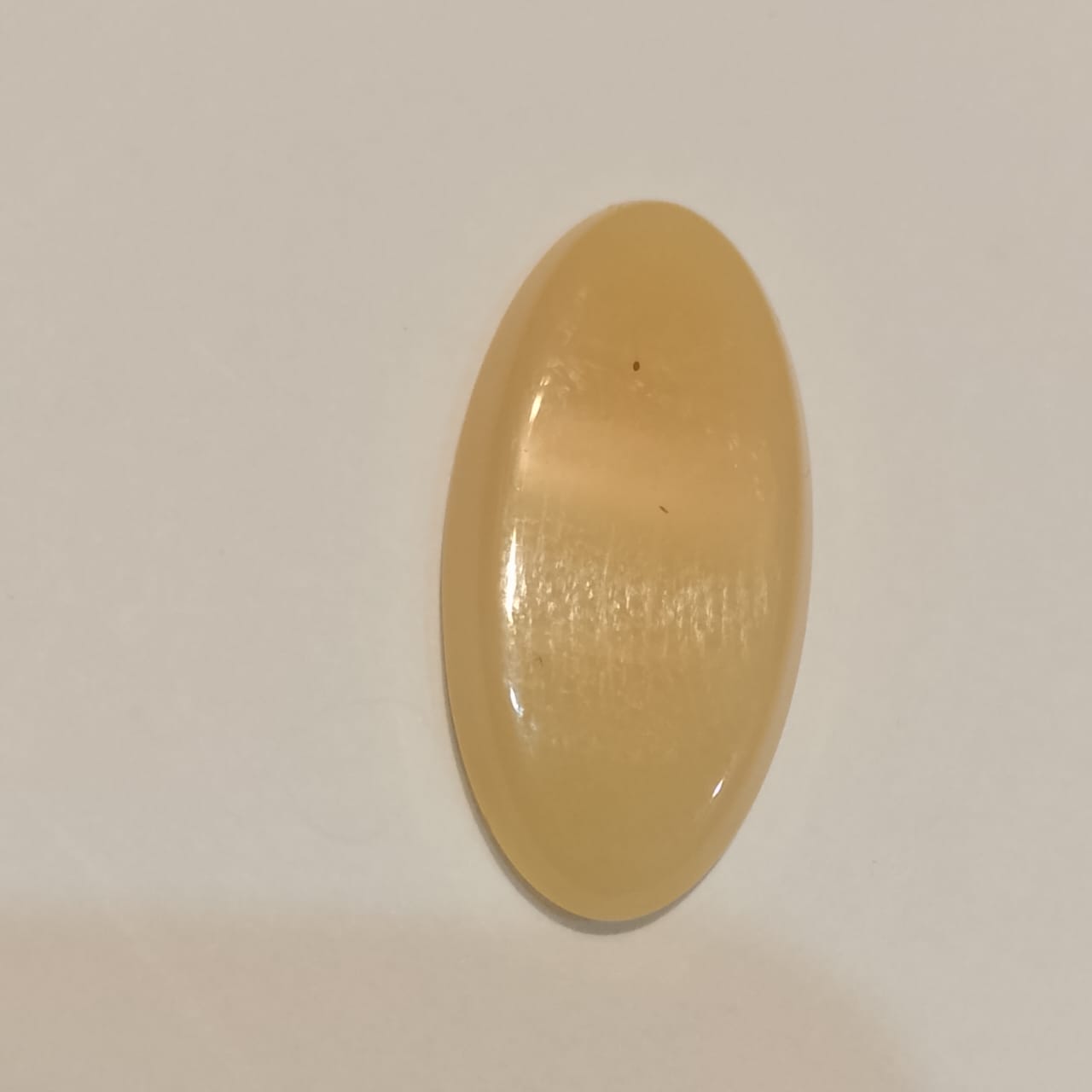 Pukhraj | Light Yellow Sapphire | Oval shape Cabachon Cutting