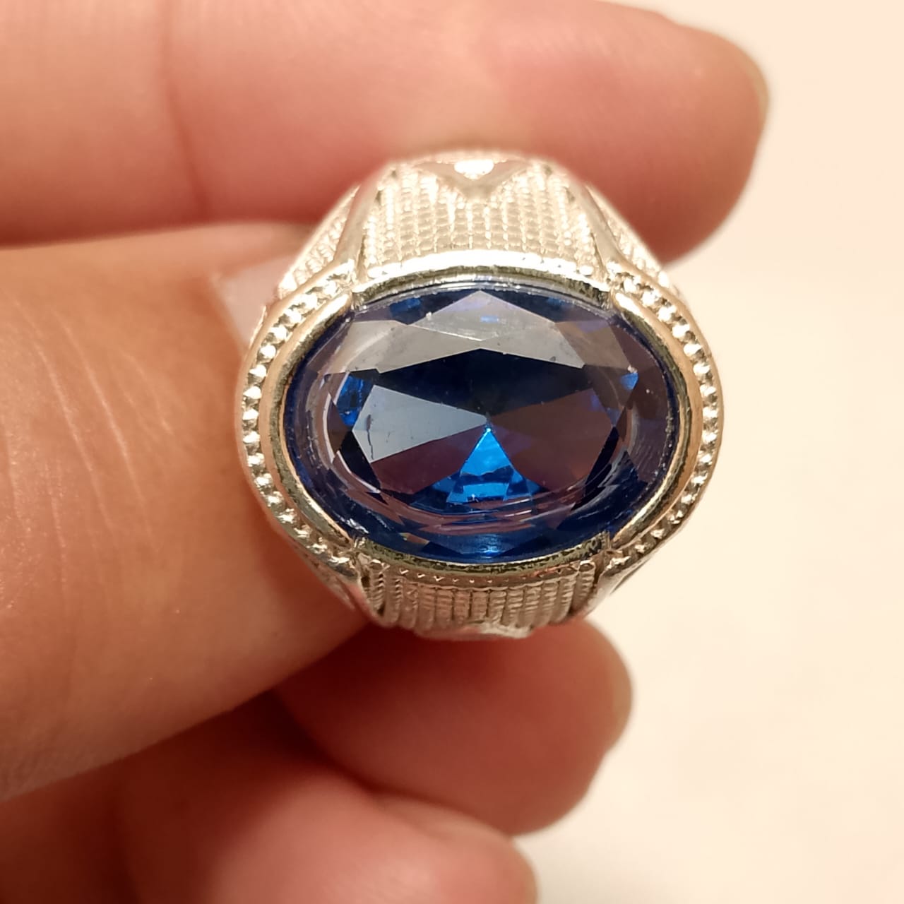 10 Carat Neelam Ring | Step Cut | Italian Style Ring
