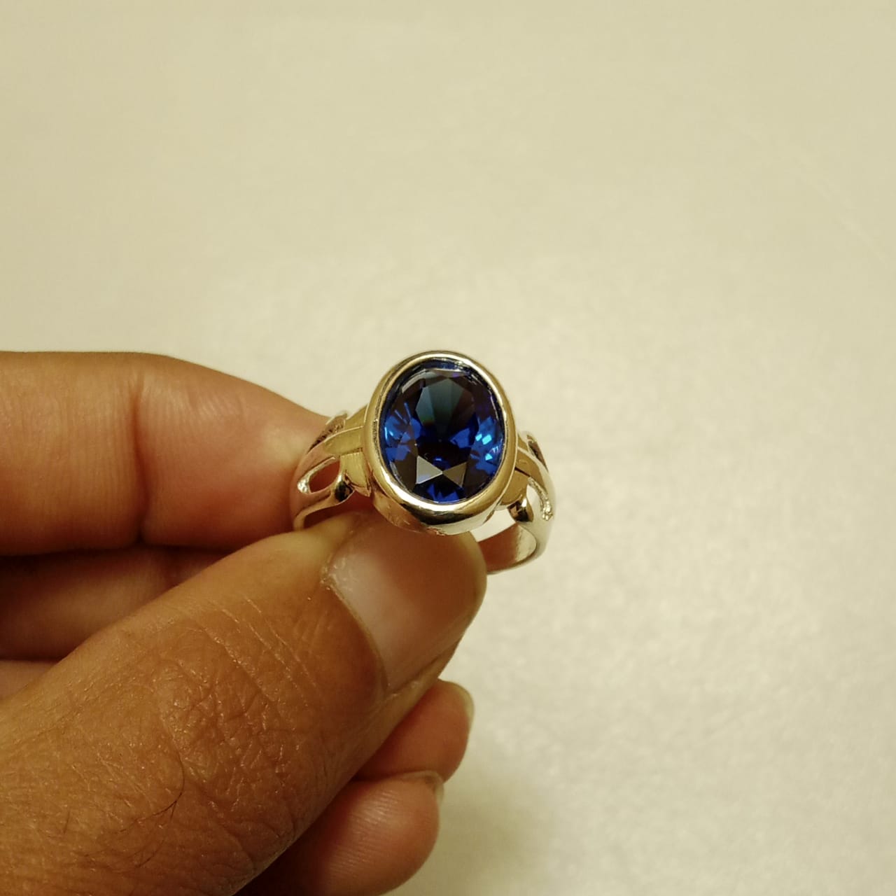 10 carat Kashmiri Neelam Ring | Step Cut | Italian Style Ring