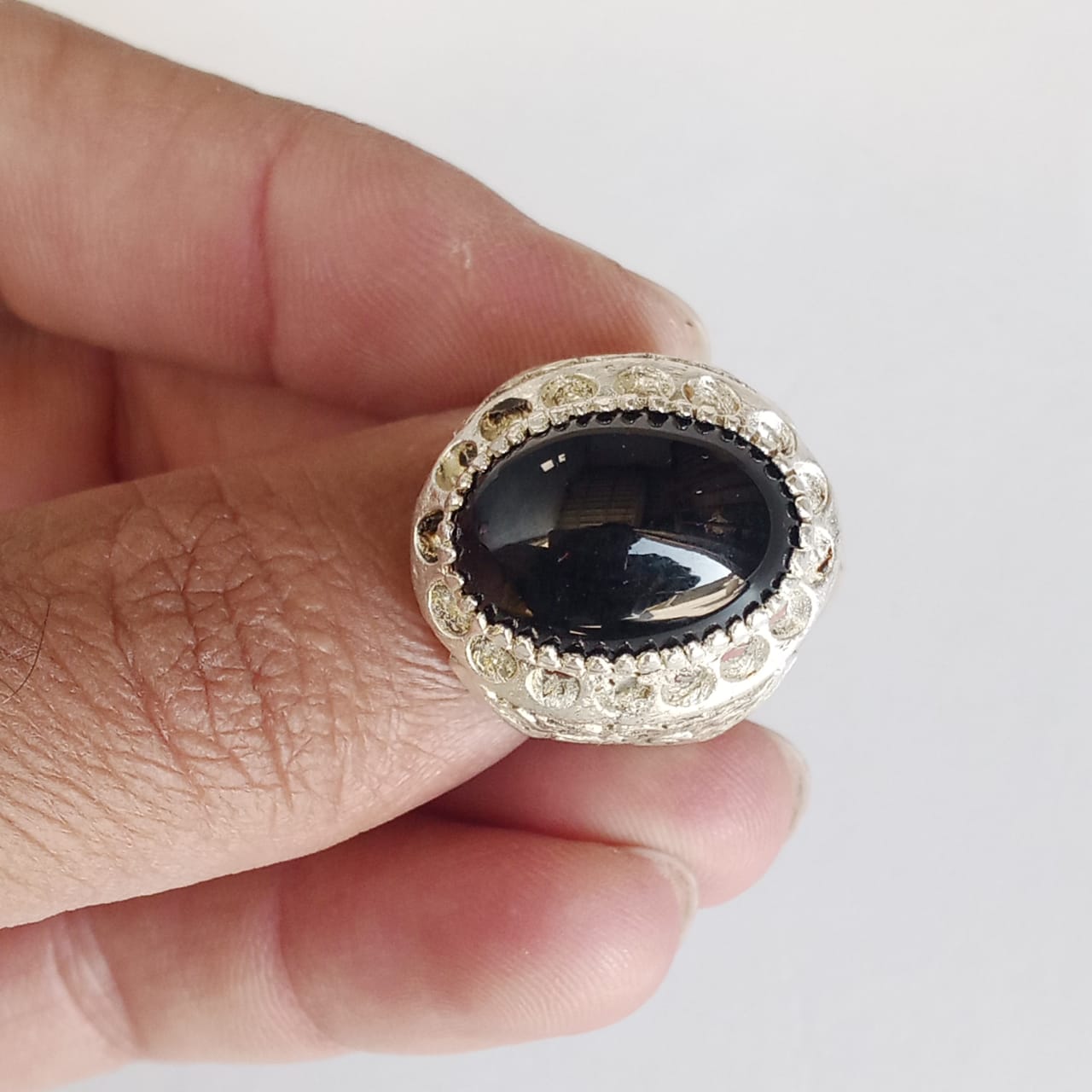 Black Aqeeq Ring | Black Agate Ring | Cabochon Cut