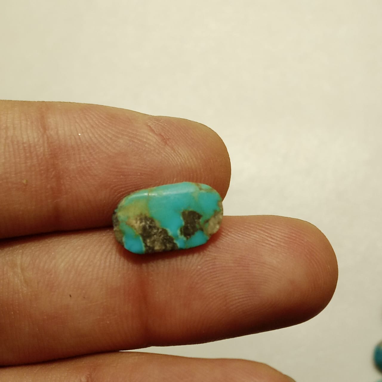 Nishapuri Irani Ferooza | 2 to 9 Carat