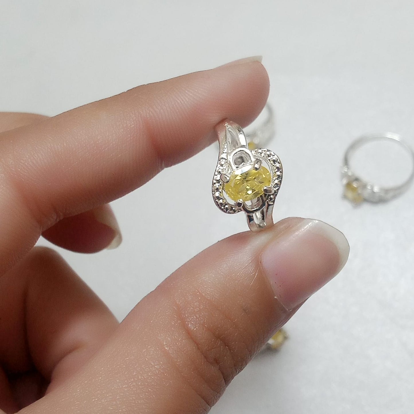 2 Carats Pukhraj Female Ring | Step Cut | CODE P15
