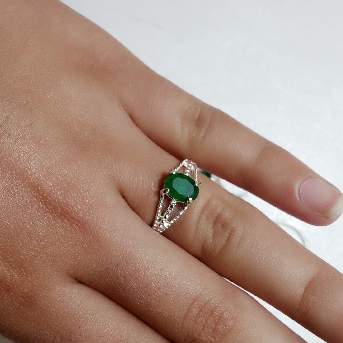 Emerald Female Ring | Step Cut Panna | CODE E-10