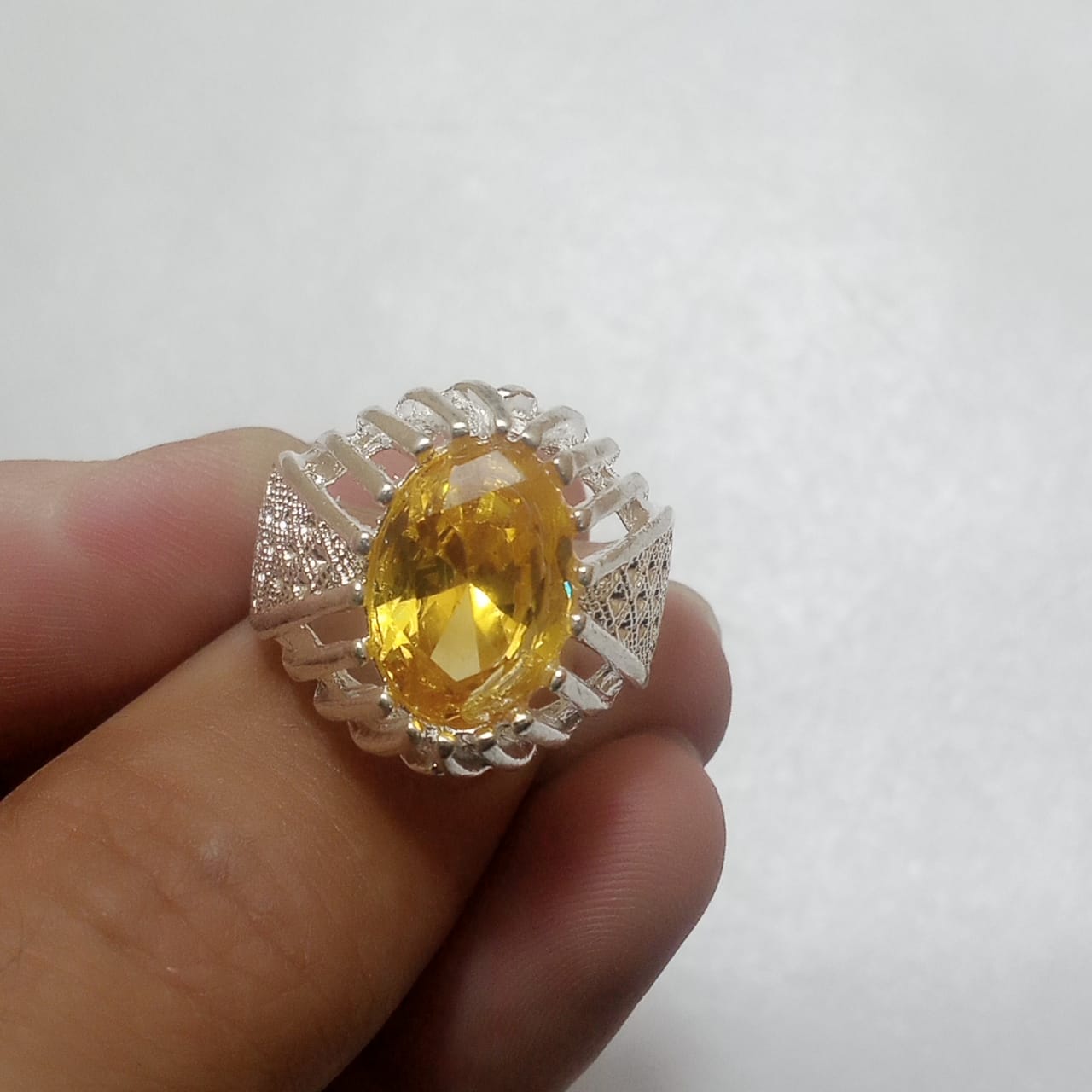 Pukhraj Ring | Step Cut | Italiyan Style