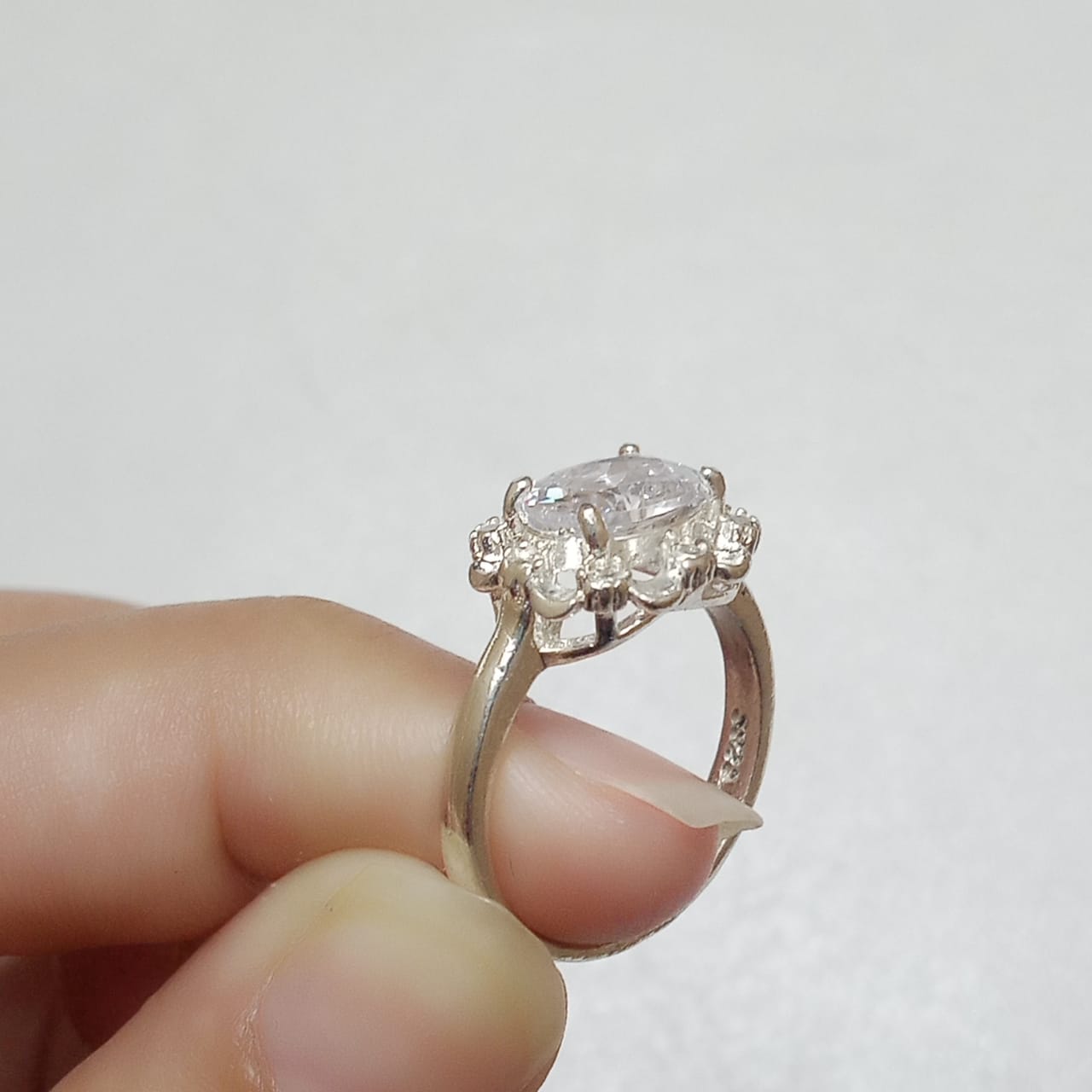 White Sapphire Female Ring | Step Cut | CODE WS-04