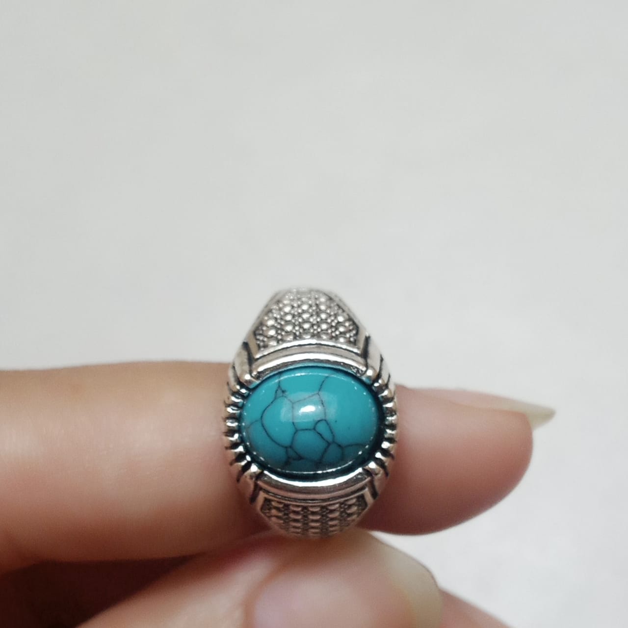 5 Carat Shajri Ferooza Ring, Cabashon Cut