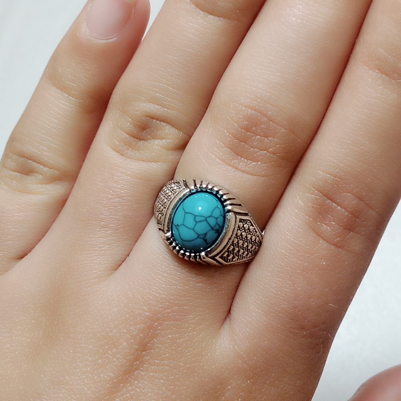 5 Carat Shajri Ferooza Ring, Cabashon Cut