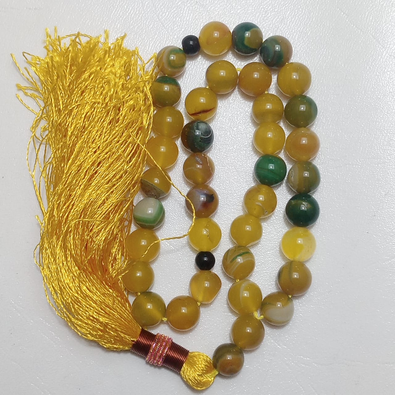 Pukhraj Tasbeeh with Free Gift Box | 33 Beads | 10 mm