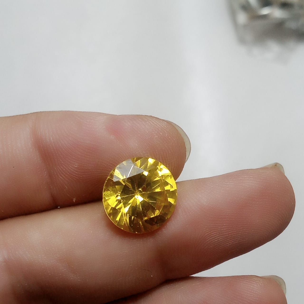Pukhraj| Golden Yellow Sapphire | Step Cutting