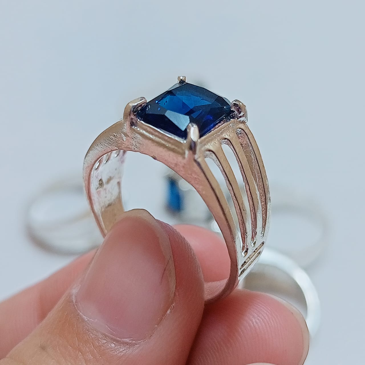 Neelam Female Ring | Step Cut | CODE N-22