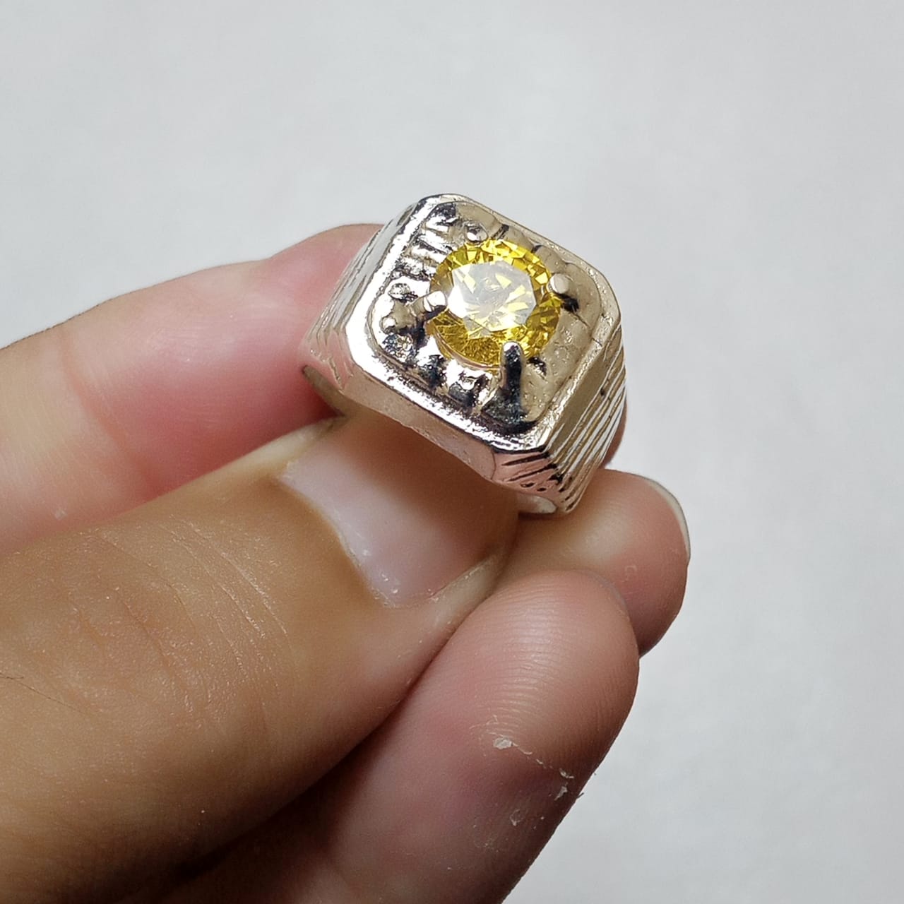 Pukhraj Ring | Diamond Shape Step Cut | CODE P32