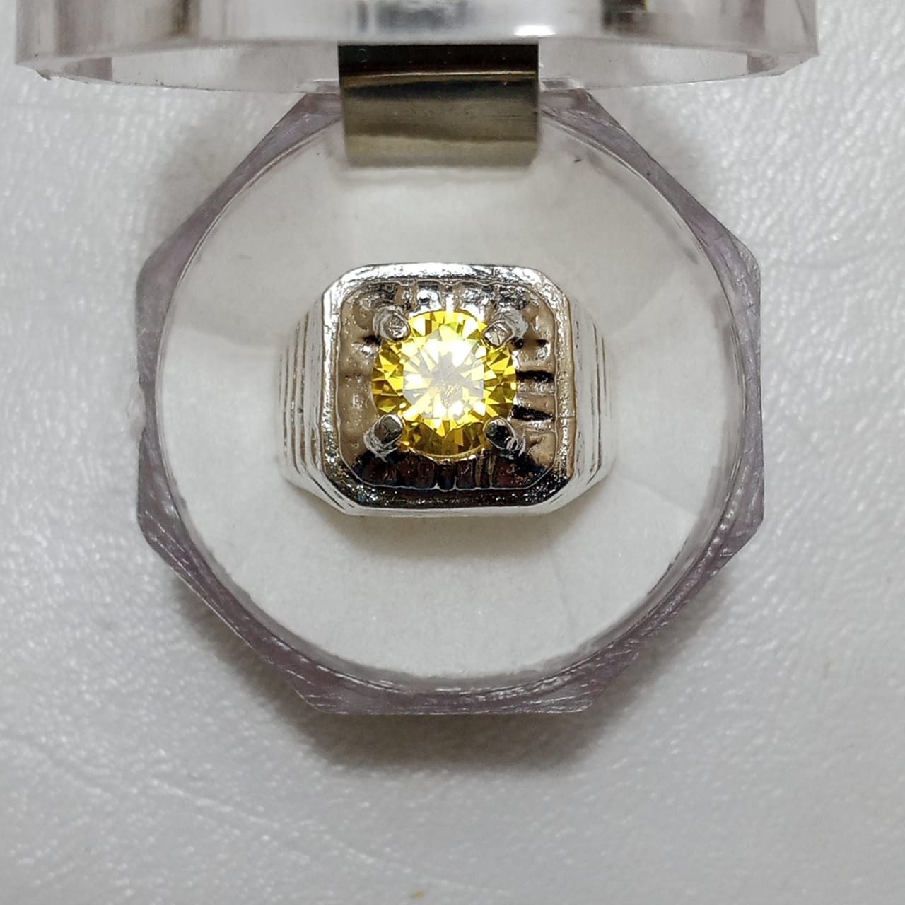 Pukhraj Ring | Diamond Shape Step Cut | CODE P32