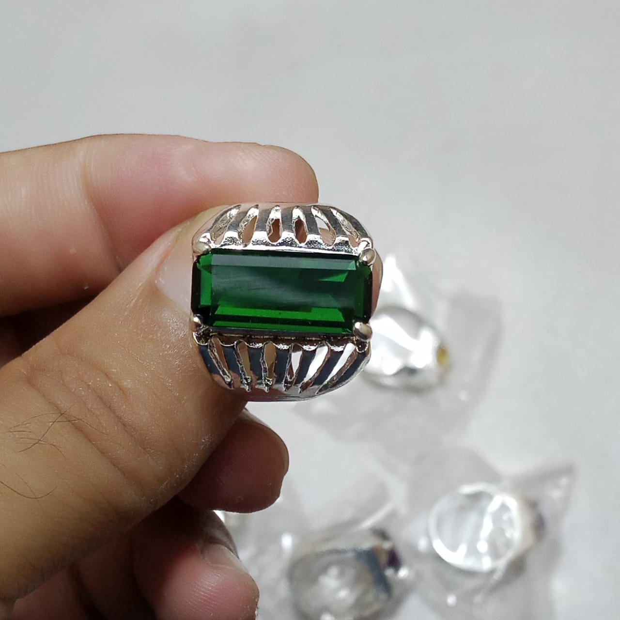 7 carat Emerald Ring | Step Cut Zamrud | Italian Style Ring
