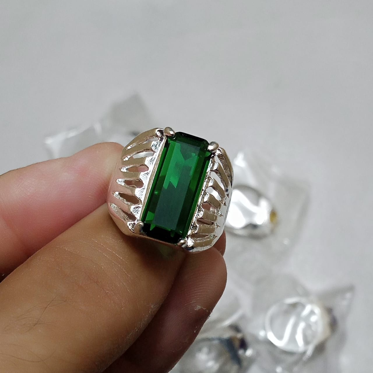 7 carat Emerald Ring | Step Cut Zamrud | Italian Style Ring