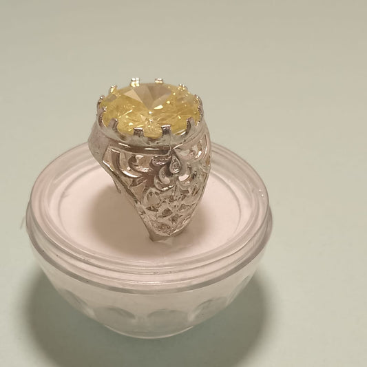 25 Carats Sheelite Ring, Step Cut, Size 19