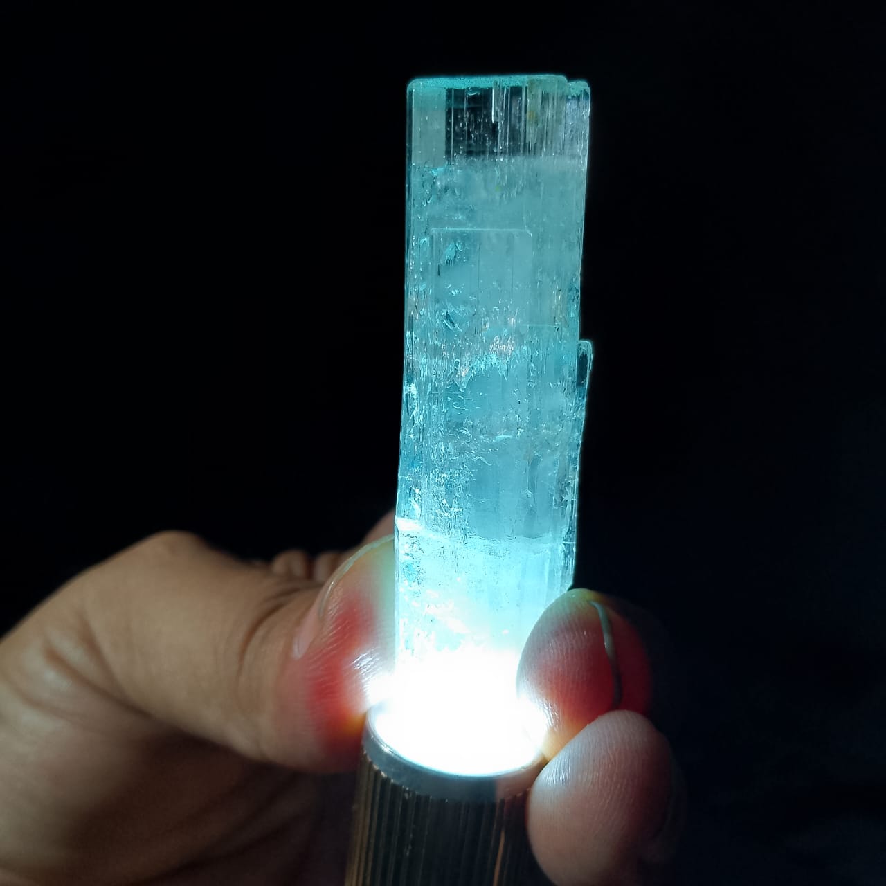 Aquamarine crystal | 125 ct | Rs 1000 per ct