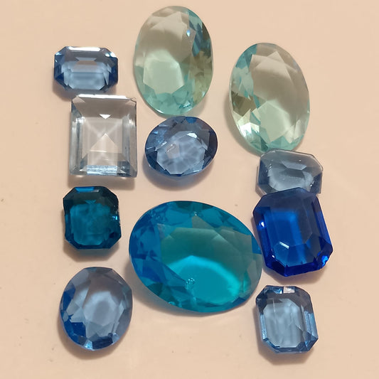 Aquamarine stone | Step Cutting | Vitreous Light Blue