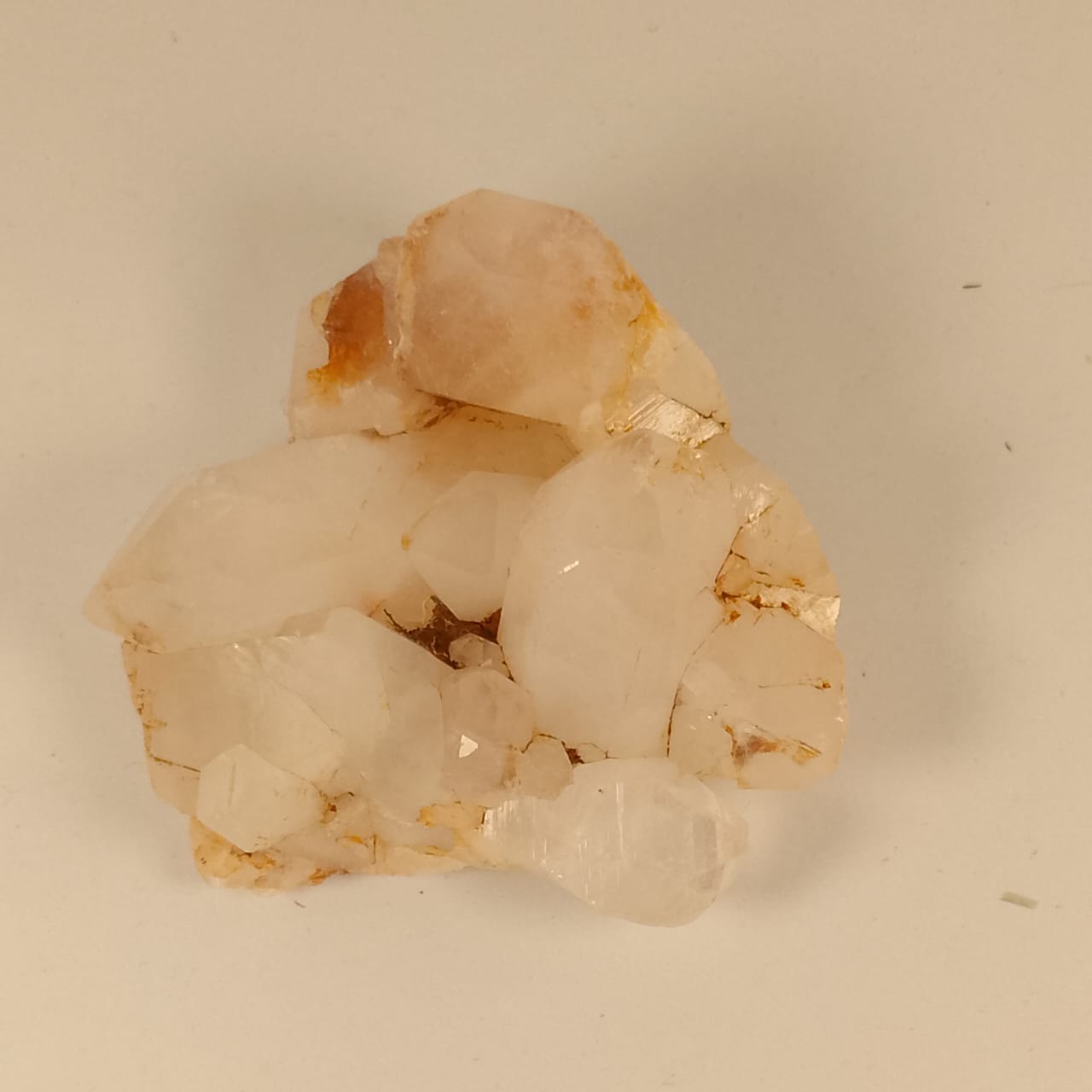 Quartz Specimen 27 | 410 carats | Rs 25 per ct.