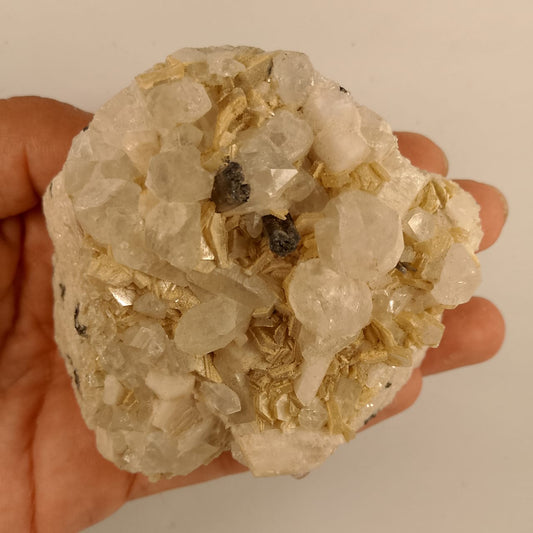 Specimen 14 | 1715 carats | Rs45 per ct.