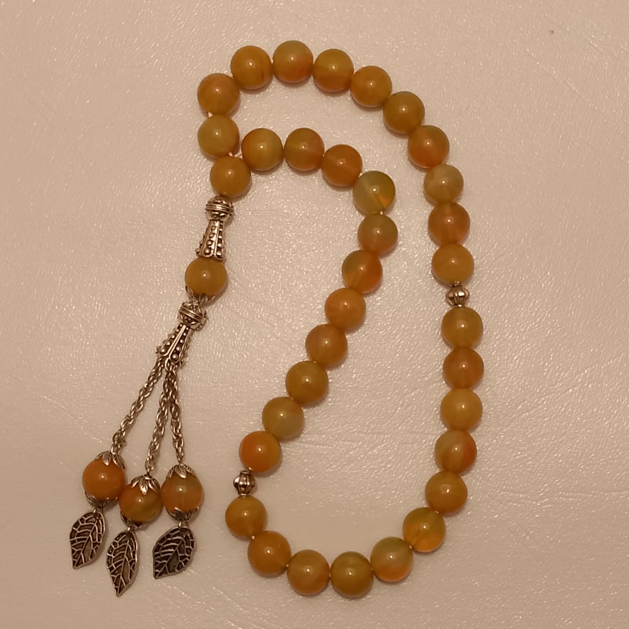 Pukhraj Tasbeeh with Free Gift Box | 33 Beads | 10mm