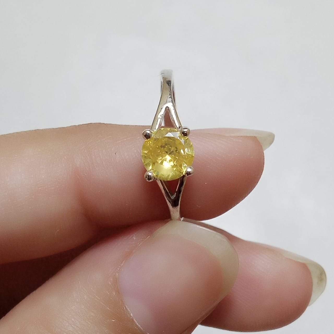 Pukhraj Female Ring | Diamond Step Cut | CODE P21