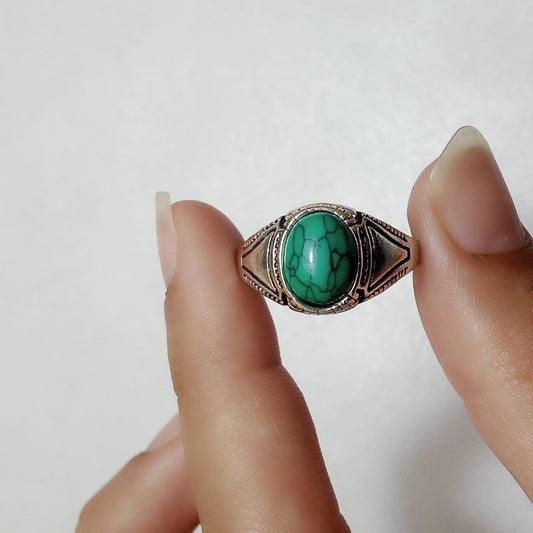 5 Carat Hussaini Ferooza Ring, Cabashon Cut