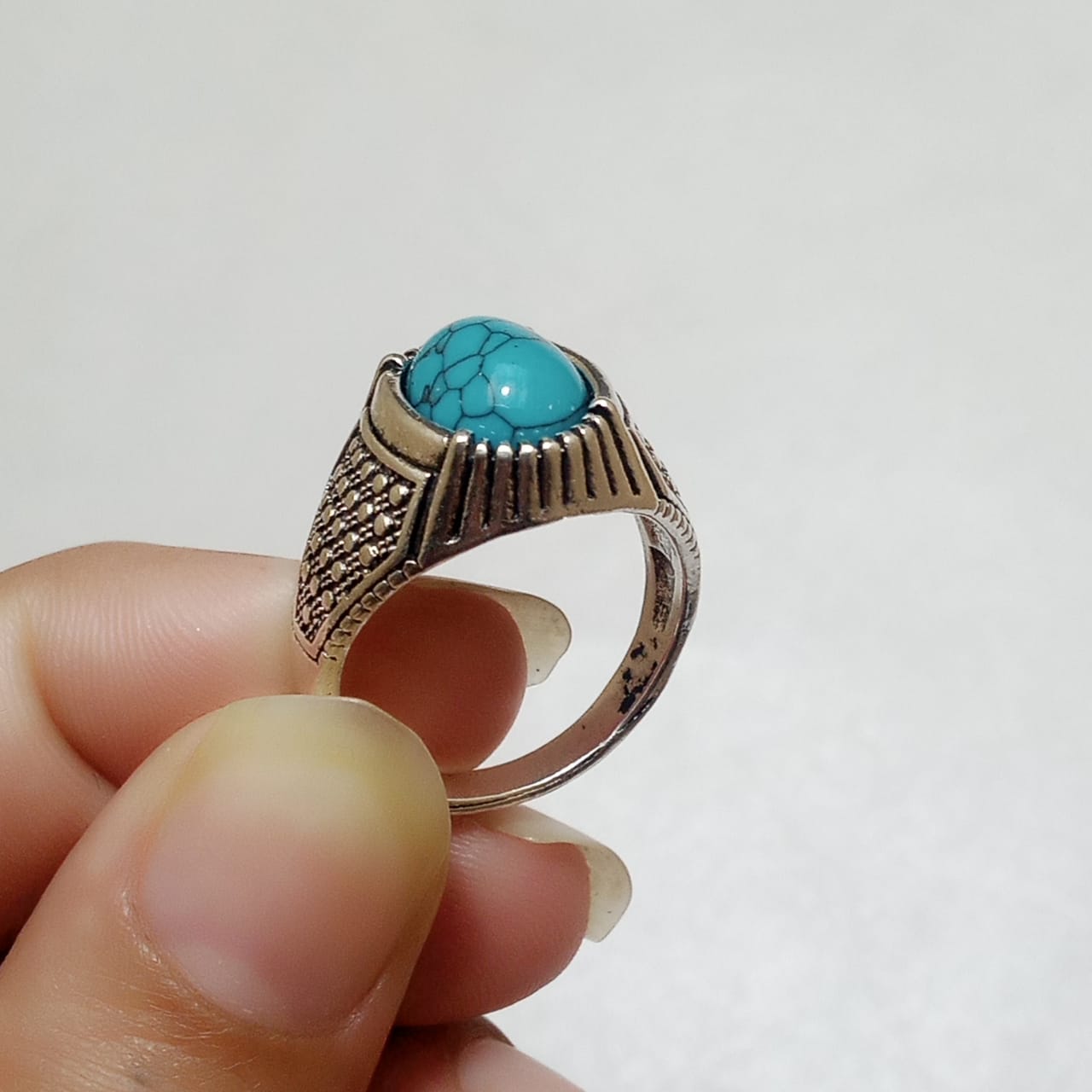 5 Carat Shajri Ferooza Ring, Cabashon Cut