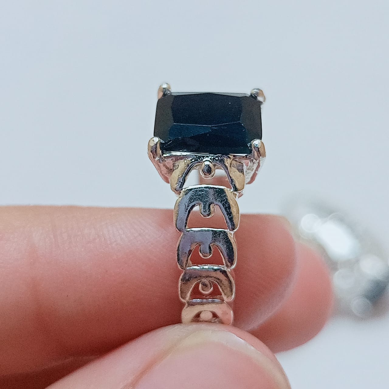 Black Beroj-Tourmaline Female Ring | Emerald  Cut | T07