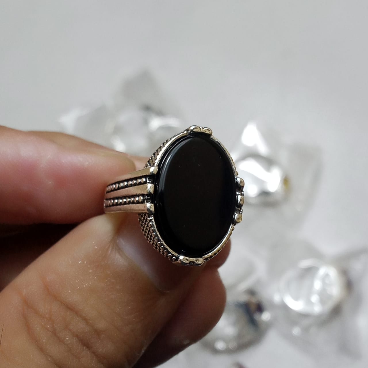 Black Aqeeq Ring | Black Agate Ring | Italian style Ring