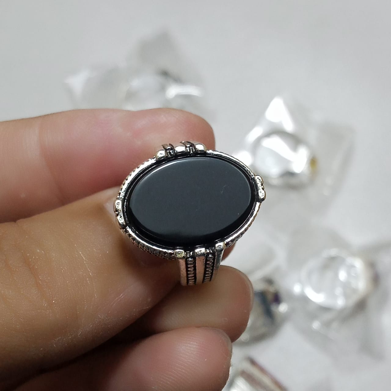 Black Aqeeq Ring | Black Agate Ring | Italian style Ring