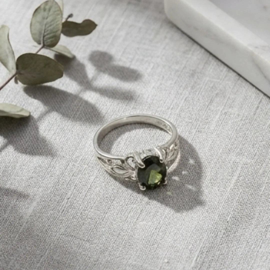 Emerald Female Ring | Step Cut Zamrud  |  CODE E-15